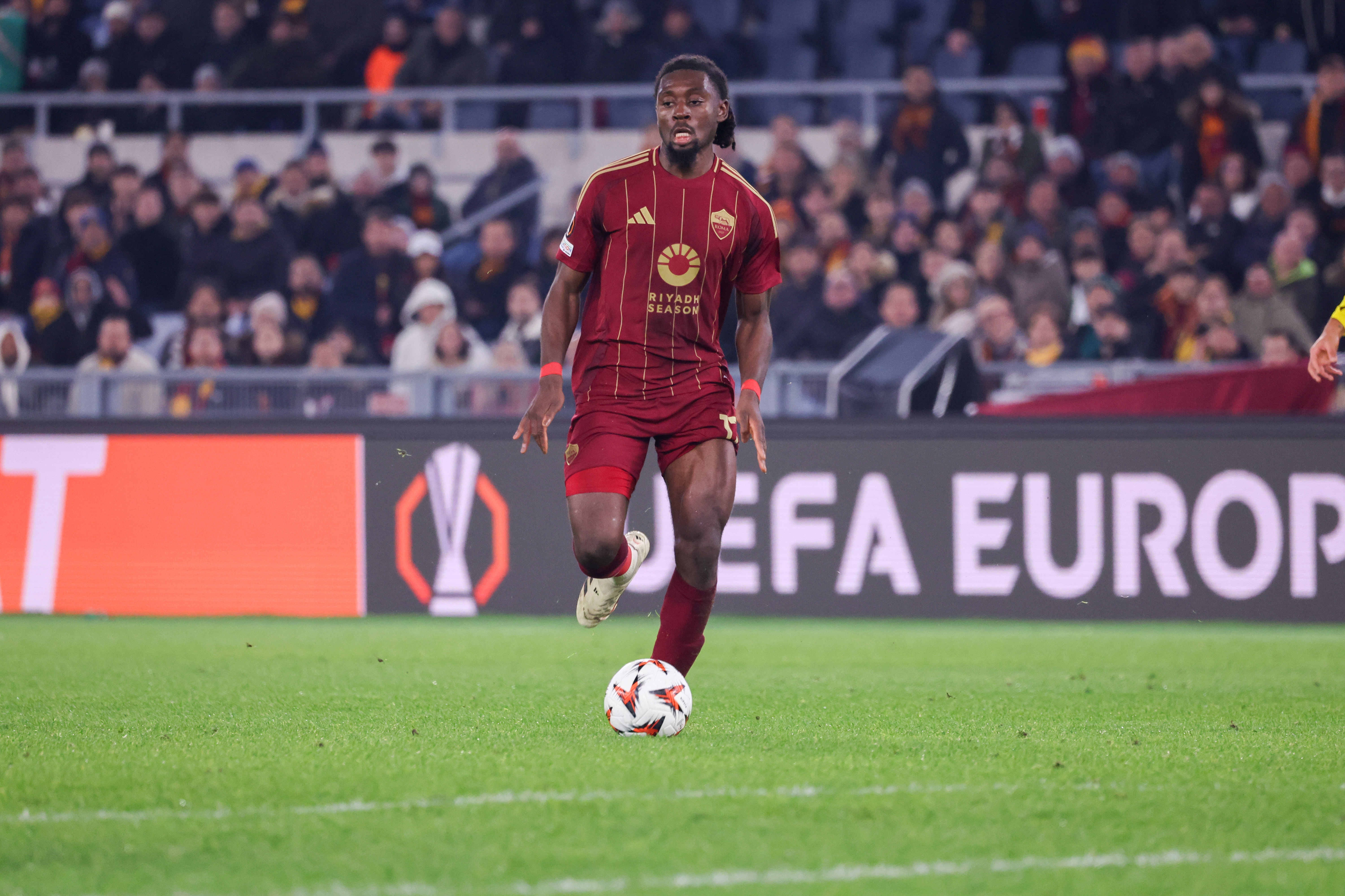 迪马：罗马中场科内肌肉损伤，将缺阵一个月错过接下来五场比赛