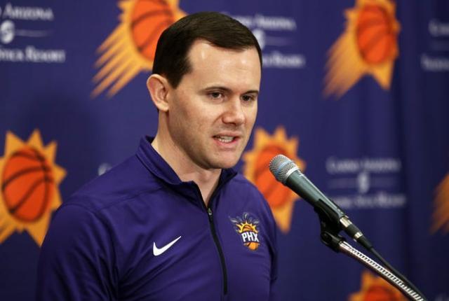 九游体育入口-离职多年依旧心系老东家 太阳崛起别忘了他的功劳